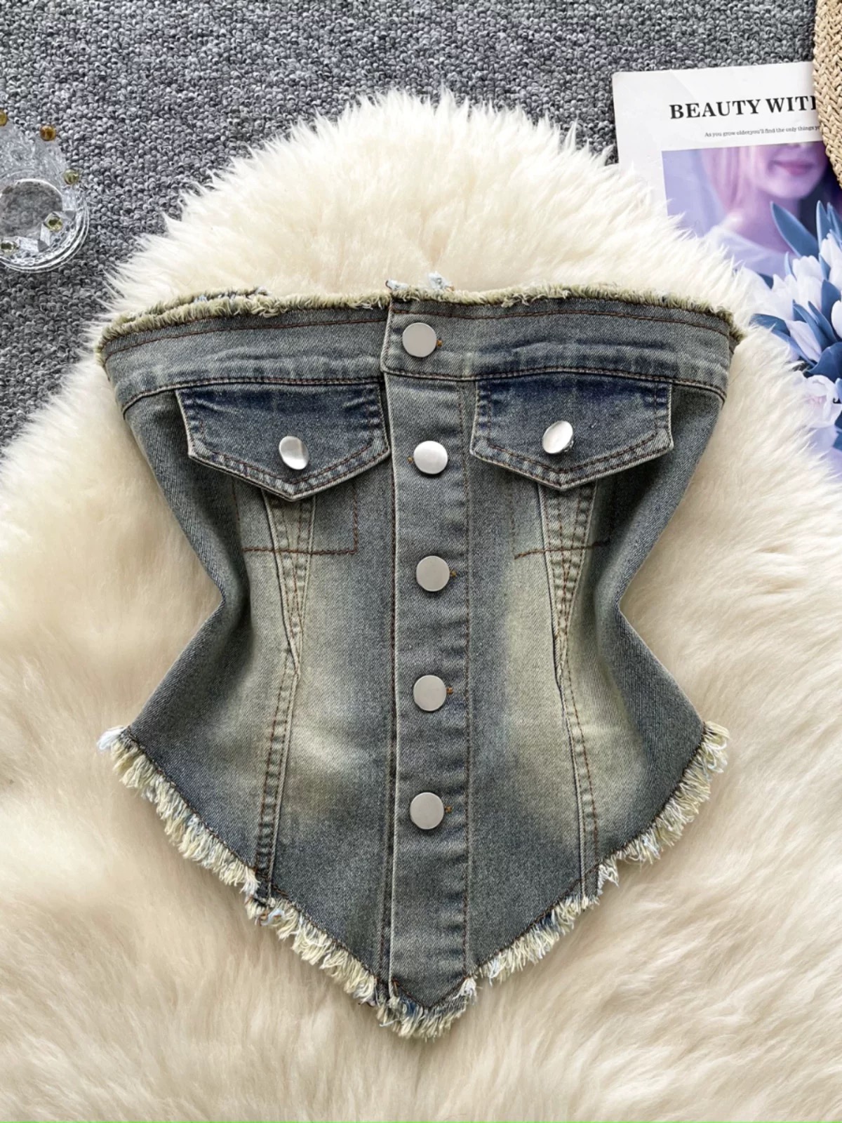 Love signals top DTO120 images